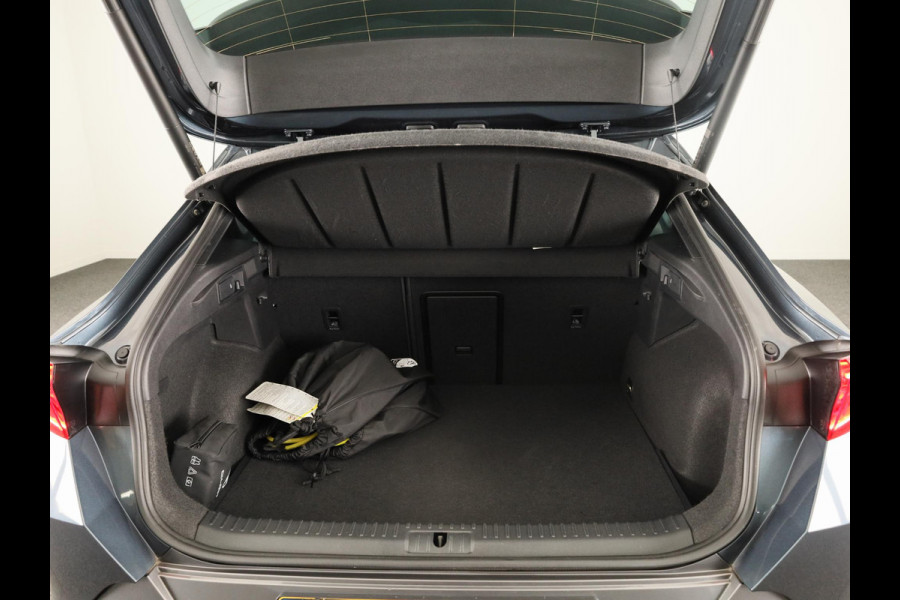 CUPRA Formentor 1.4 TSI e-Hybrid VZ Performance Limited 245 pk Automaat (DSG) | Verlengde garantie | Navigatie | Panoramadak | Parkeersensoren (Park assist) | Achteruitrijcamera | Stoelverwarming |