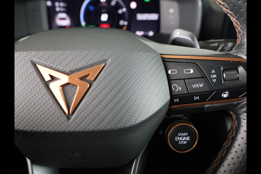 CUPRA Formentor 1.4 TSI e-Hybrid VZ Performance Limited 245 pk Automaat (DSG) | Verlengde garantie | Navigatie | Panoramadak | Parkeersensoren (Park assist) | Achteruitrijcamera | Stoelverwarming |