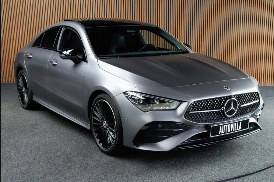 Mercedes-Benz CLA-Klasse 180 AMG Line HUD Panodak Navi Leer Camera Memory Stoelverwarming Stuurverwarming PTS Ambient LM velgen
