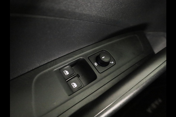 Škoda Fabia 1.0 TSI Ambition 95 pk | Verlengde garantie | Navigatie via App | Parkeersensoren achter | Cruise control | LED koplampen |