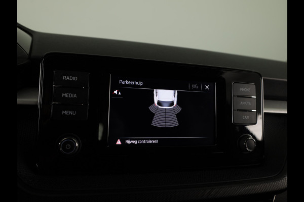 Škoda Fabia 1.0 TSI Ambition 95 pk | Verlengde garantie | Navigatie via App | Parkeersensoren achter | Cruise control | LED koplampen |