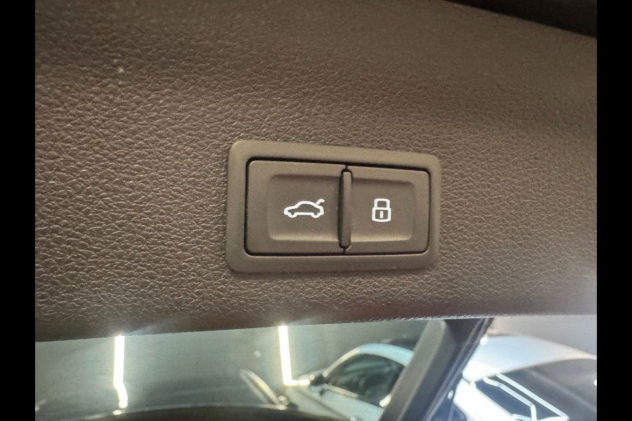 Audi A6 Avant 55 TFSI e quattro Competi Pano|Memory|Trekhaak