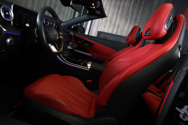 Mercedes-Benz CLE Cabriolet 300 4MATIC AMG Line / Massage / Head Up / Memory / Aircap / Leder / Verkoeling / Burmester / 19 Inch