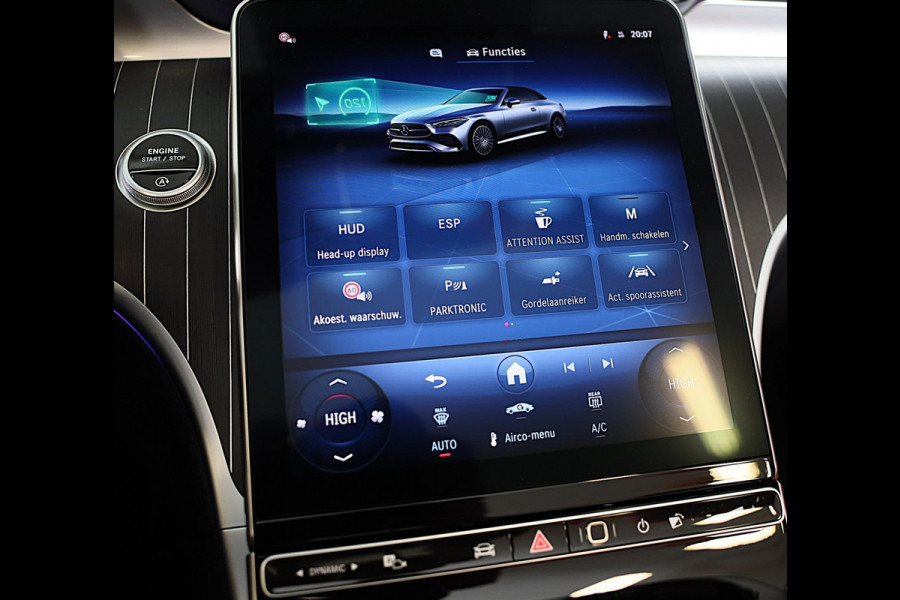 Mercedes-Benz CLE Cabriolet 300 4MATIC AMG Line / Massage / Head Up / Memory / Aircap / Leder / Verkoeling / Burmester / 19 Inch