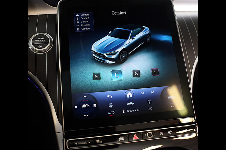Mercedes-Benz CLE Cabriolet 300 4MATIC AMG Line / Massage / Head Up / Memory / Aircap / Leder / Verkoeling / Burmester / 19 Inch