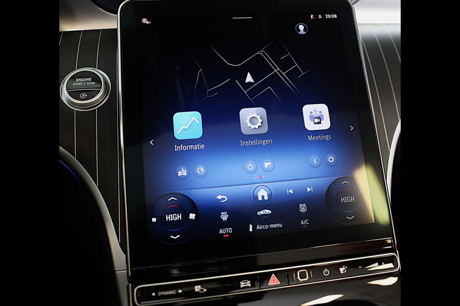 Mercedes-Benz CLE Cabriolet 300 4MATIC AMG Line / Massage / Head Up / Memory / Aircap / Leder / Verkoeling / Burmester / 19 Inch