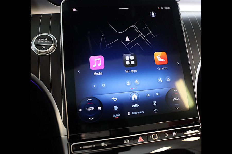 Mercedes-Benz CLE Cabriolet 300 4MATIC AMG Line / Massage / Head Up / Memory / Aircap / Leder / Verkoeling / Burmester / 19 Inch