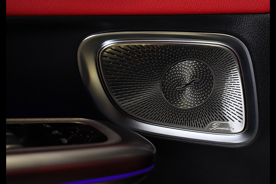 Mercedes-Benz CLE Cabriolet 300 4MATIC AMG Line / Massage / Head Up / Memory / Aircap / Leder / Verkoeling / Burmester / 19 Inch