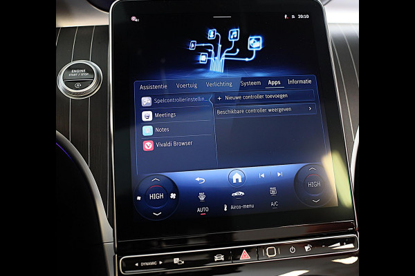 Mercedes-Benz CLE Cabriolet 300 4MATIC AMG Line / Massage / Head Up / Memory / Aircap / Leder / Verkoeling / Burmester / 19 Inch