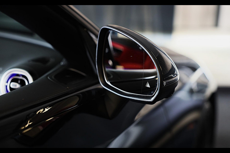 Mercedes-Benz CLE Cabriolet 300 4MATIC AMG Line / Massage / Head Up / Memory / Aircap / Leder / Verkoeling / Burmester / 19 Inch