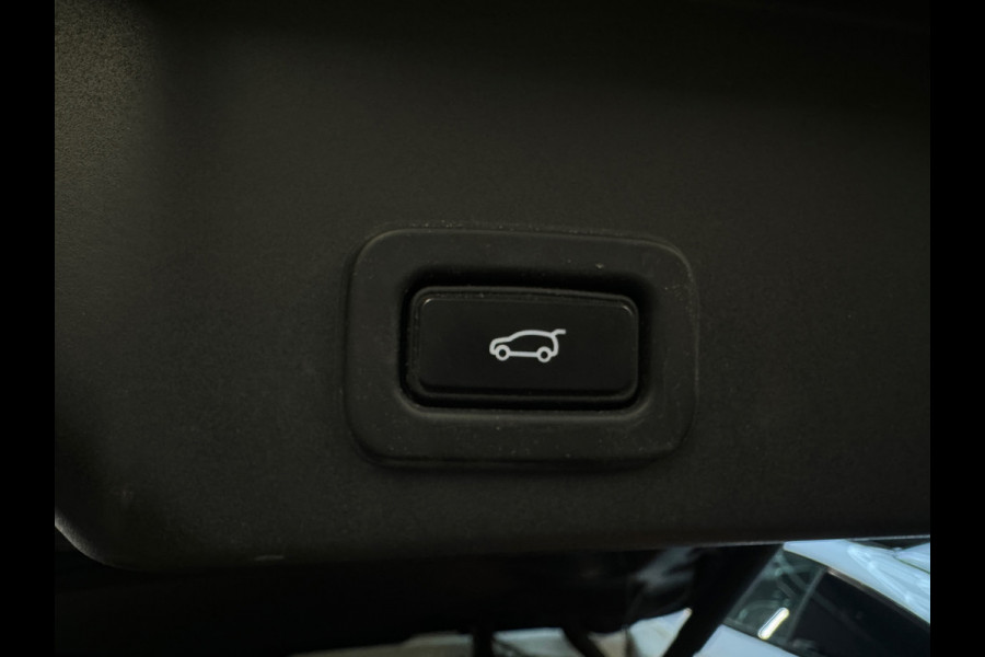 Land Rover Range Rover Evoque 1.5 P300e AWD R-Dynamic SE ACC