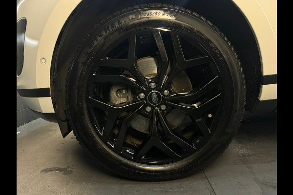 Land Rover Range Rover Evoque 1.5 P300e AWD R-Dynamic SE ACC