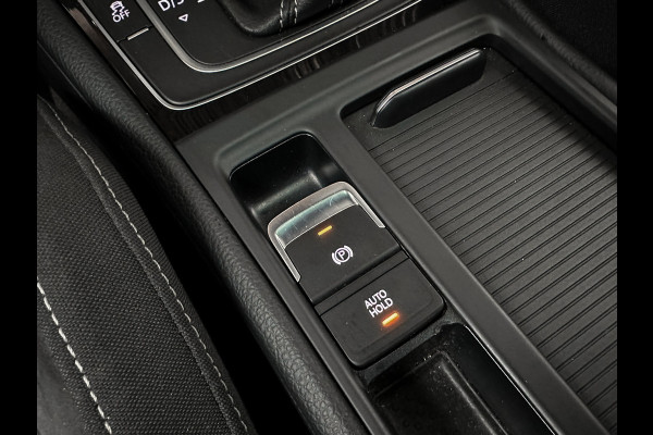 Volkswagen Golf 2.0 TSI 4Motion R Dynaudio|Keyless|Pano|Camera|Maxton