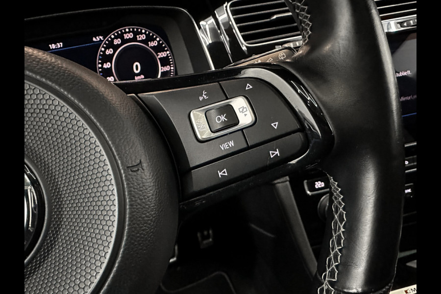 Volkswagen Golf 2.0 TSI 4Motion R Dynaudio|Keyless|Pano|Camera|Maxton