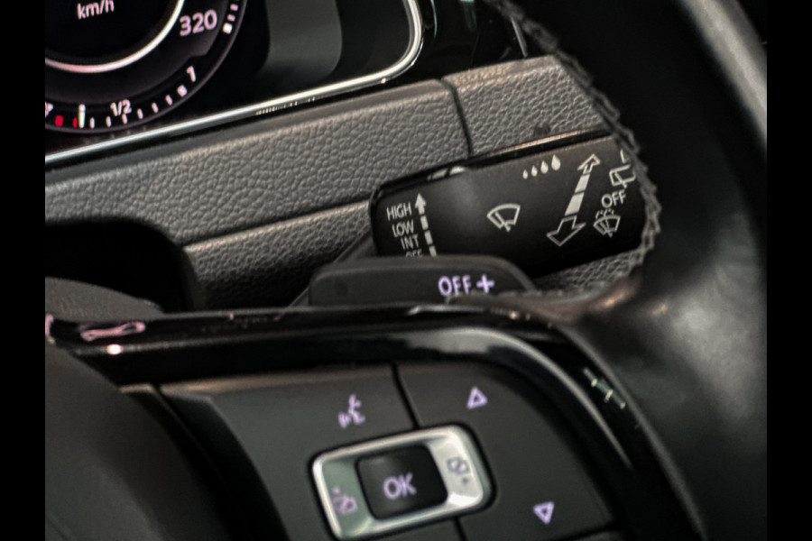 Volkswagen Golf 2.0 TSI 4Motion R Dynaudio|Keyless|Pano|Camera|Maxton