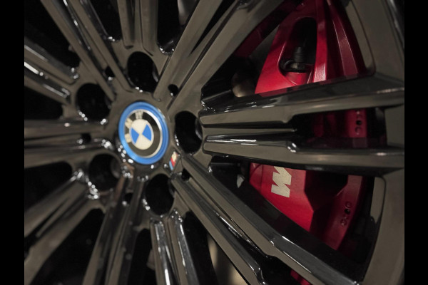 BMW 3 Serie Touring 330e M-SPORT | CARBON | LASERLIGHT | VEEL OPTIES!