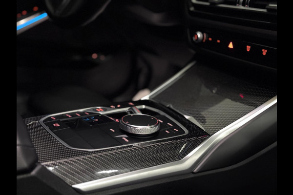 BMW 3 Serie Touring 330e M-SPORT | CARBON | LASERLIGHT | VEEL OPTIES!