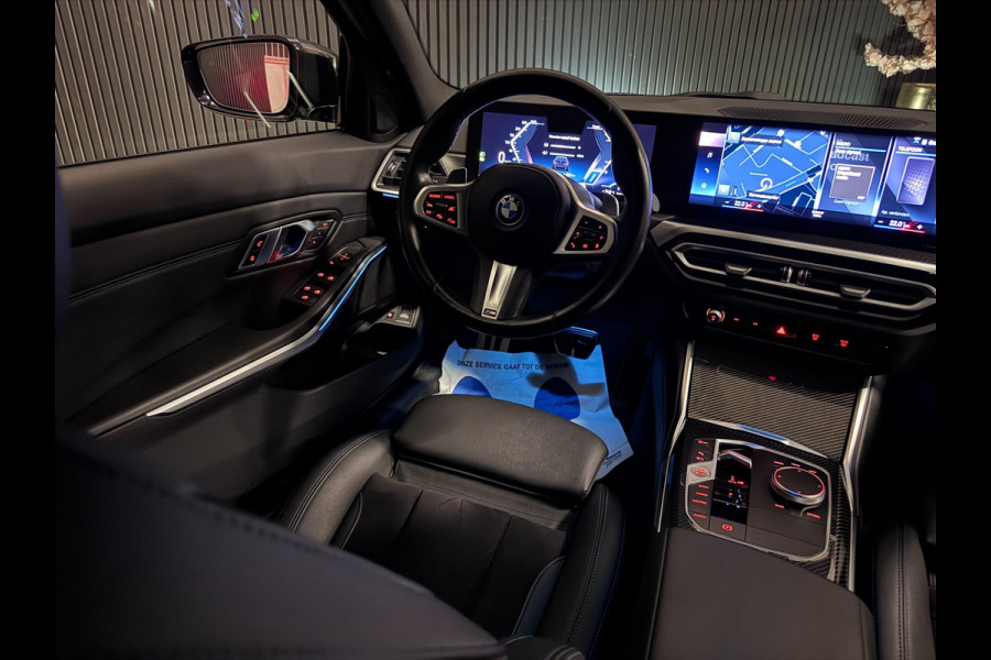 BMW 3 Serie Touring 330e M-SPORT | CARBON | LASERLIGHT | VEEL OPTIES!