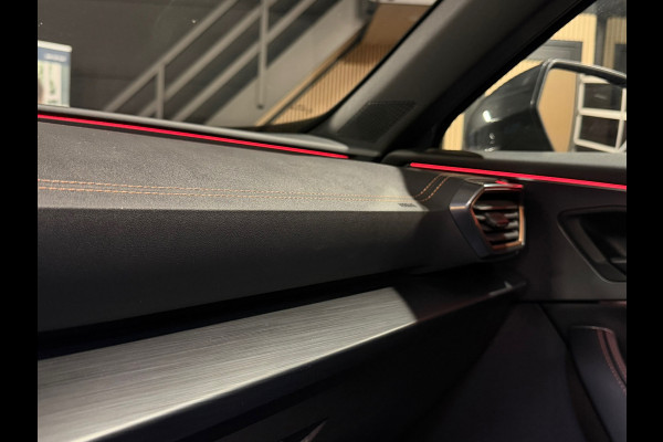 CUPRA Formentor 1.4 e-Hybrid VZ |PANORAMADAK|360CAM|MEMORYSEATS|KEYLESS|CARPLAY|DEALER ONDERHOUDEN|SFEERVERLICHTING|APK|BOMVOL!