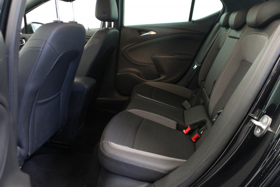 Opel Astra 1.2 Elegance |Camera|Navi|