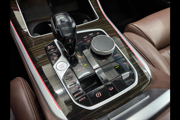 BMW X5 XDrive45e 4Wiel sturing Pano 360Camera 22" Velgen Maxton