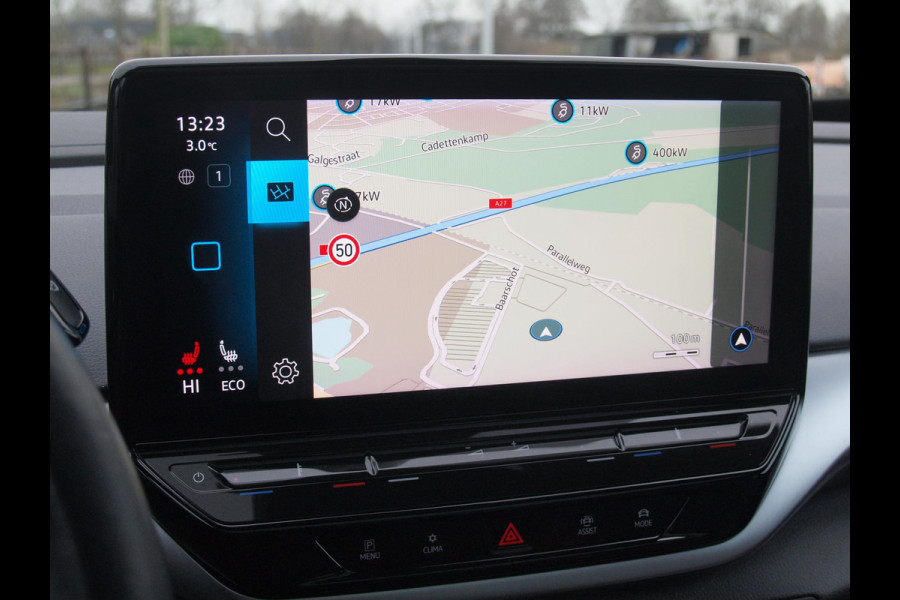 Volkswagen ID.4 First Max 77 kWh | Panoramadak | 360 Camera | Apple Carplay | Sfeerverlichting |