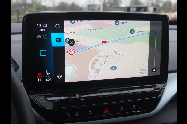 Volkswagen ID.4 First Max 77 kWh | Panoramadak | 360 Camera | Apple Carplay | Sfeerverlichting |