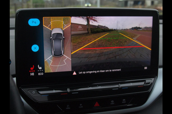 Volkswagen ID.4 First Max 77 kWh | Panoramadak | 360 Camera | Apple Carplay | Sfeerverlichting |