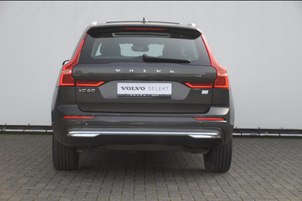 Volvo XC60 T6 350PK Automaat Plug-in hybrid AWD Ultra Bright Head-up display/ Harman Kardon audio/ BLIS/ Elektrischbedienbare stoelen met geheugen/ Moritz Leder/ Panoramadak/ Adaptive cruise control/ Pilot assist/ Apple Carplay/ Android auto/
