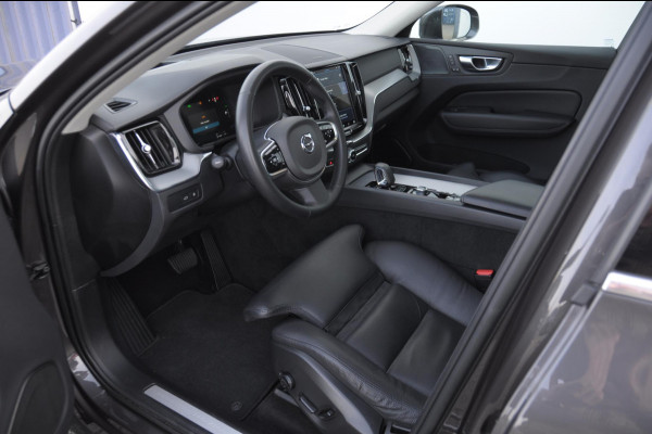 Volvo XC60 T6 350PK Automaat Plug-in hybrid AWD Ultra Bright Head-up display/ Harman Kardon audio/ BLIS/ Elektrischbedienbare stoelen met geheugen/ Moritz Leder/ Panoramadak/ Adaptive cruise control/ Pilot assist/ Apple Carplay/ Android auto/