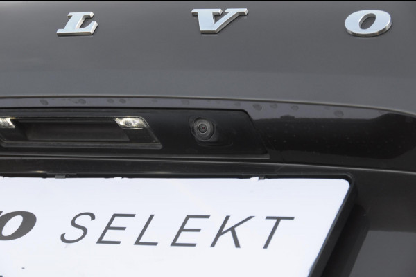 Volvo XC60 T6 350PK Automaat Plug-in hybrid AWD Ultra Bright Head-up display/ Harman Kardon audio/ BLIS/ Elektrischbedienbare stoelen met geheugen/ Moritz Leder/ Panoramadak/ Adaptive cruise control/ Pilot assist/ Apple Carplay/ Android auto/