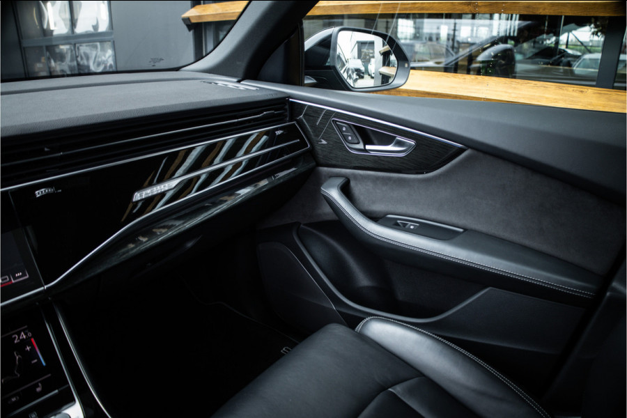 Audi Q8 50 TDI quattro Pro Line S - Panorama | Luchtvering | Elek. trekhaak | ACC
