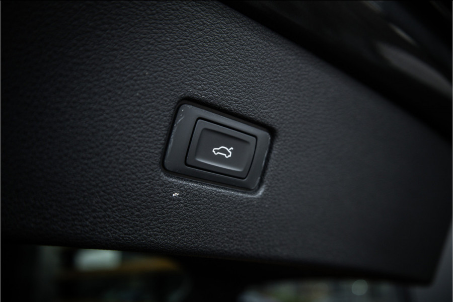Audi Q8 50 TDI quattro Pro Line S - Panorama | Luchtvering | Elek. trekhaak | ACC