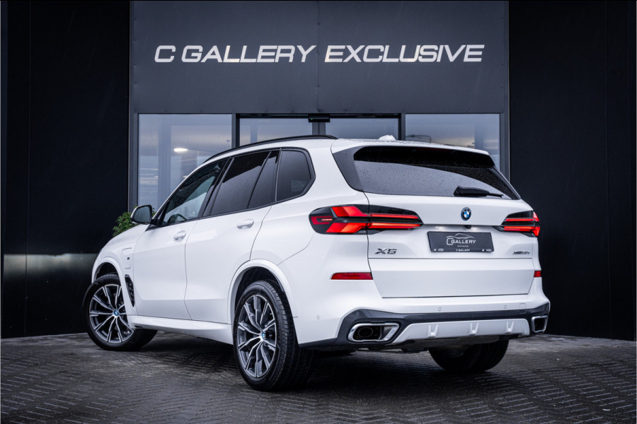 BMW X5 xDrive50e - Panorama | Luchtvering | H&K | Elek. Trekhaak | Memory