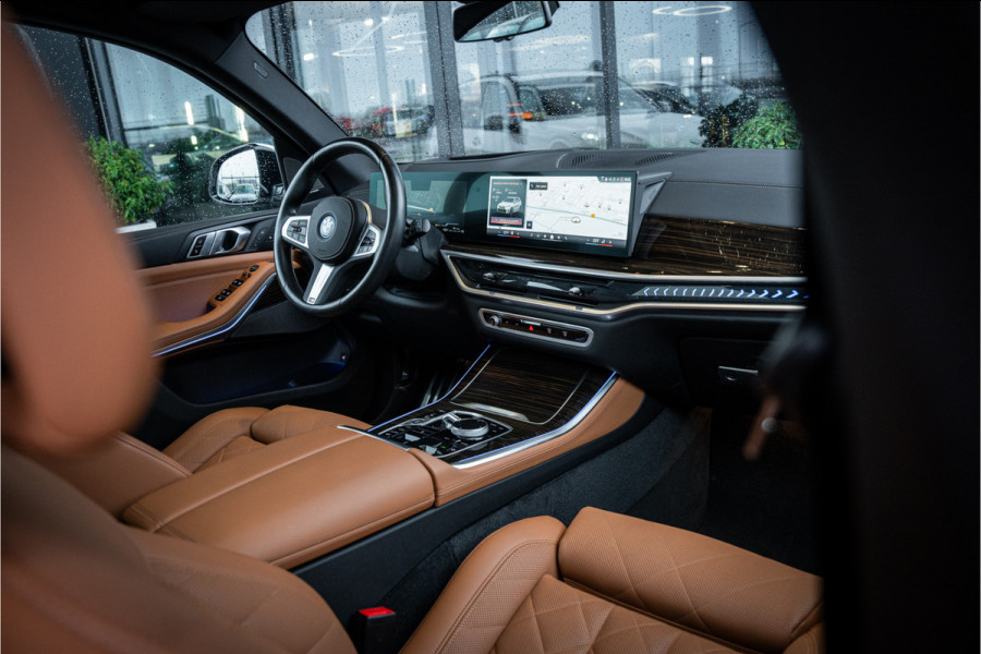BMW X5 xDrive50e - Panorama | Luchtvering | H&K | Elek. Trekhaak | Memory