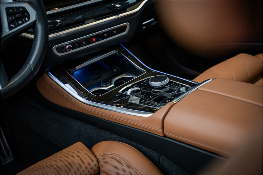 BMW X5 xDrive50e - Panorama | Luchtvering | H&K | Elek. Trekhaak | Memory