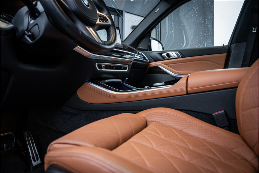 BMW X5 xDrive50e - Panorama | Luchtvering | H&K | Elek. Trekhaak | Memory