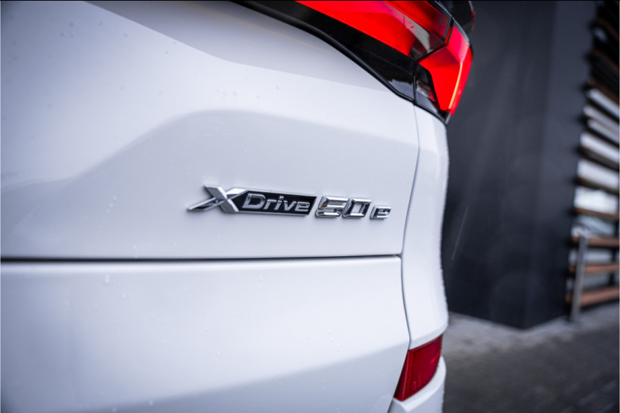 BMW X5 xDrive50e - Panorama | Luchtvering | H&K | Elek. Trekhaak | Memory