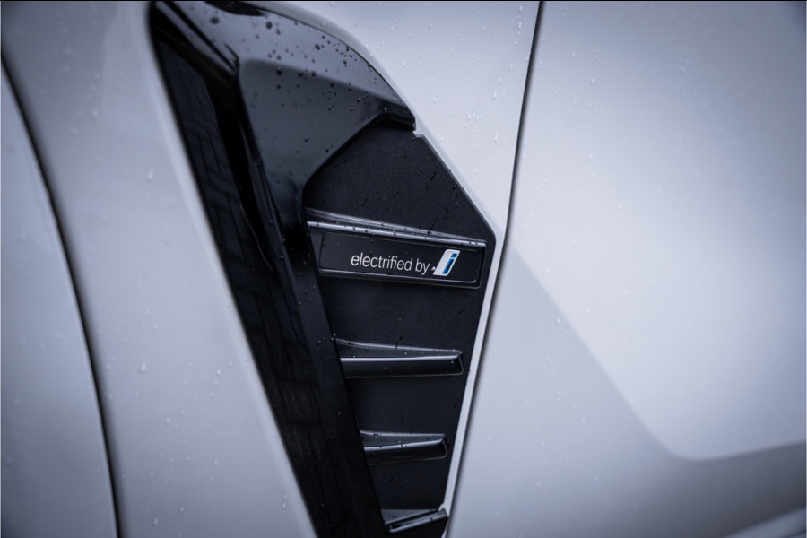 BMW X5 xDrive50e - Panorama | Luchtvering | H&K | Elek. Trekhaak | Memory