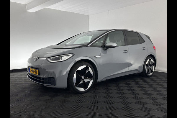 Volkswagen ID.3 First Max 58 kWh [ 3-Fase ] {SOH-92%} (INCL.BTW) *PANO | HEAD-UP | ADAPTIVE-CRUISE | FULL-LED | BLIND-SPOT | CAMERA | KEYLESS | MICROFIBRE | AMBIENT-LIGHT | NAVI-FULLMAP | DAB+ | ECC | HEATED-SPORTSEATS | DIGI-COCKPIT | 20"ALU*