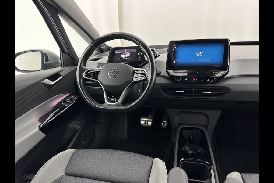 Volkswagen ID.3 First Max 58 kWh [ 3-Fase ] {SOH-92%} (INCL.BTW) *PANO | HEAD-UP | ADAPTIVE-CRUISE | FULL-LED | BLIND-SPOT | CAMERA | KEYLESS | MICROFIBRE | AMBIENT-LIGHT | NAVI-FULLMAP | DAB+ | ECC | HEATED-SPORTSEATS | DIGI-COCKPIT | 20"ALU*