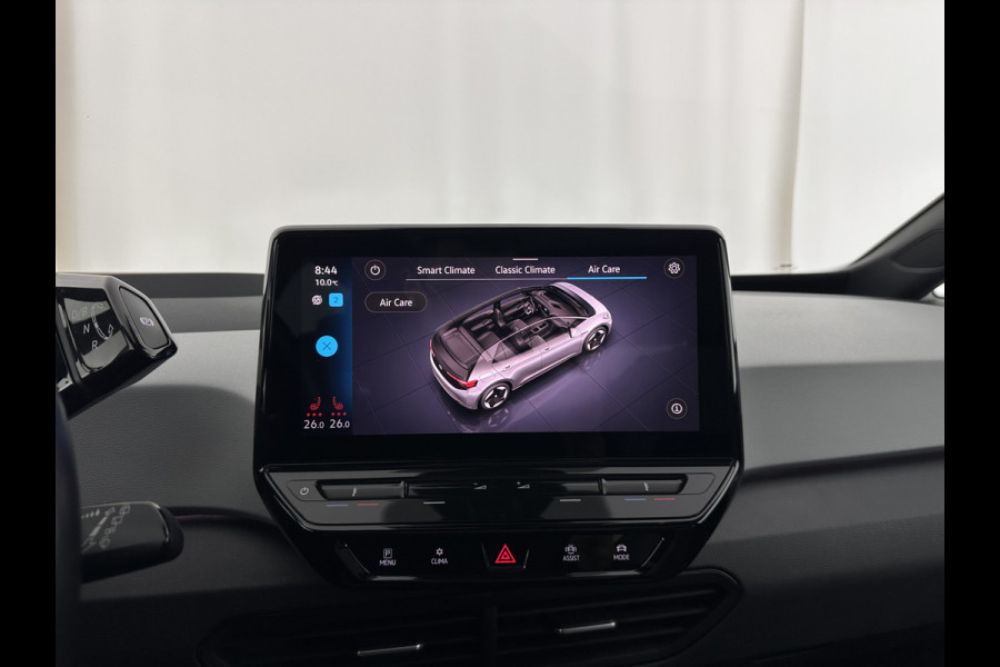 Volkswagen ID.3 First Max 58 kWh [ 3-Fase ] {SOH-92%} (INCL.BTW) *PANO | HEAD-UP | ADAPTIVE-CRUISE | FULL-LED | BLIND-SPOT | CAMERA | KEYLESS | MICROFIBRE | AMBIENT-LIGHT | NAVI-FULLMAP | DAB+ | ECC | HEATED-SPORTSEATS | DIGI-COCKPIT | 20"ALU*