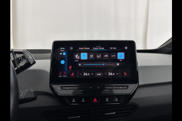 Volkswagen ID.3 First Max 58 kWh [ 3-Fase ] {SOH-92%} (INCL.BTW) *PANO | HEAD-UP | ADAPTIVE-CRUISE | FULL-LED | BLIND-SPOT | CAMERA | KEYLESS | MICROFIBRE | AMBIENT-LIGHT | NAVI-FULLMAP | DAB+ | ECC | HEATED-SPORTSEATS | DIGI-COCKPIT | 20"ALU*