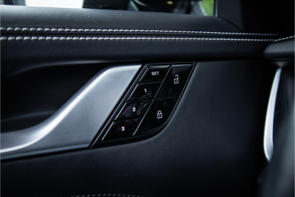 Porsche 911 Cabrio 3.8 Turbo S - Sport Chrono + | Burmester | Stoelkoeling | Lift