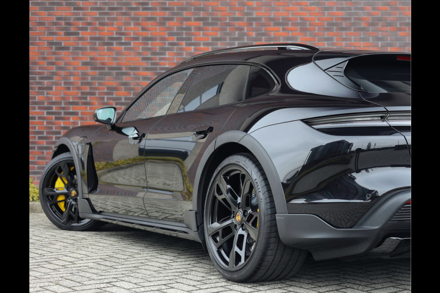 Porsche Taycan Cross Turismo Turbo S | PDCC - Keramisch - Pass. display