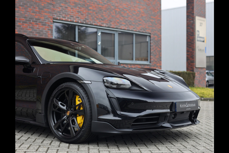 Porsche Taycan Cross Turismo Turbo S | PDCC - Keramisch - Pass. display