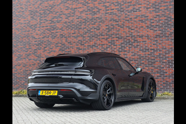 Porsche Taycan Cross Turismo Turbo S | PDCC - Keramisch - Pass. display
