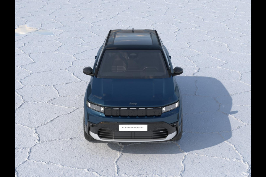 Jeep Compass First Edition 74 kWh | Adapt. Cruise | Camera | Carplay | 20" | Elektr. A-Klep | Navi | Winter Pack | Schuif/Kanteldak | Premium Pack | Conv. Pack | Warmtepomp