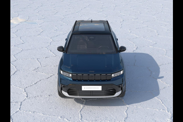 Jeep Compass First Edition 74 kWh | Adapt. Cruise | Camera | Carplay | 20" | Elektr. A-Klep | Navi | Winter Pack | Schuif/Kanteldak | Premium Pack | Conv. Pack | Warmtepomp