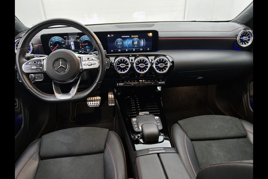Mercedes-Benz CLA-Klasse Shooting Brake 250 e Business Solution AMG Limited 5 spaks lichtmetalen velgen | MBUX wide screen | Navigatie | Parking support met camera | Inclusief 24 maanden MB Certified garantie voor Europa.